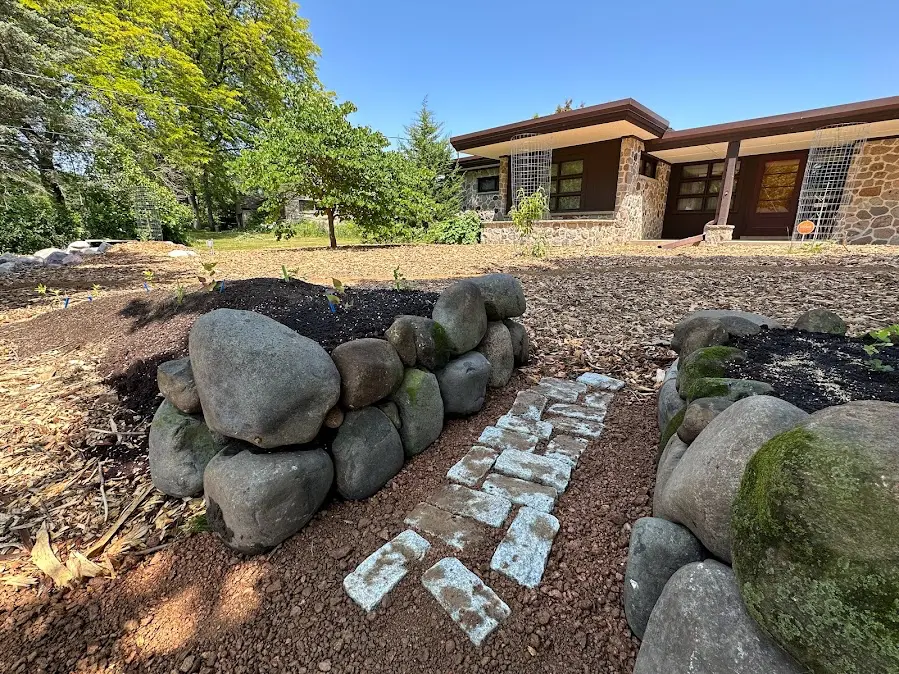 Fresh Roots Gardening and Landscaping 160